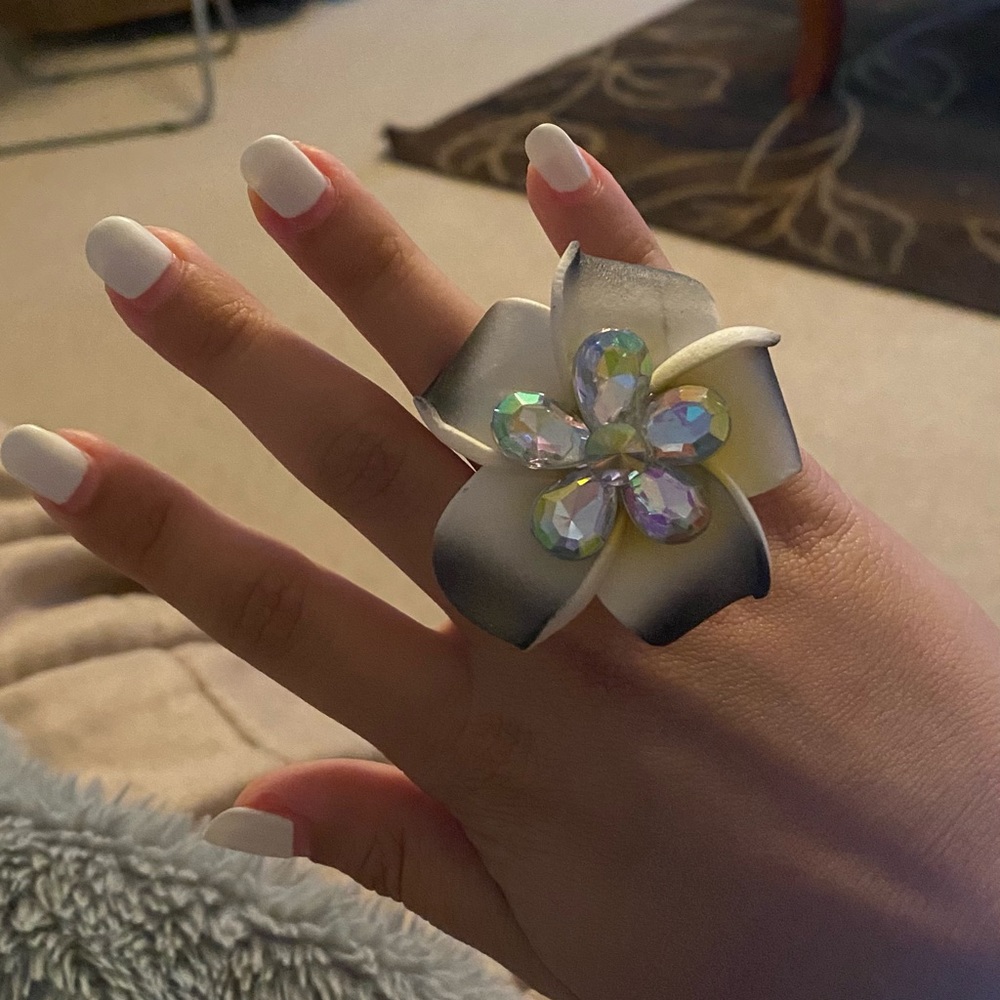 Foam Plumeria Ring - Black